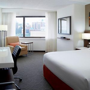Zimmer mit Queensize-Bett